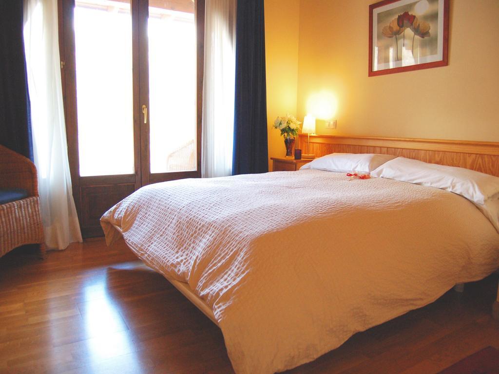 Hotel La Sierra By Selecta Mataelpino Bilik gambar